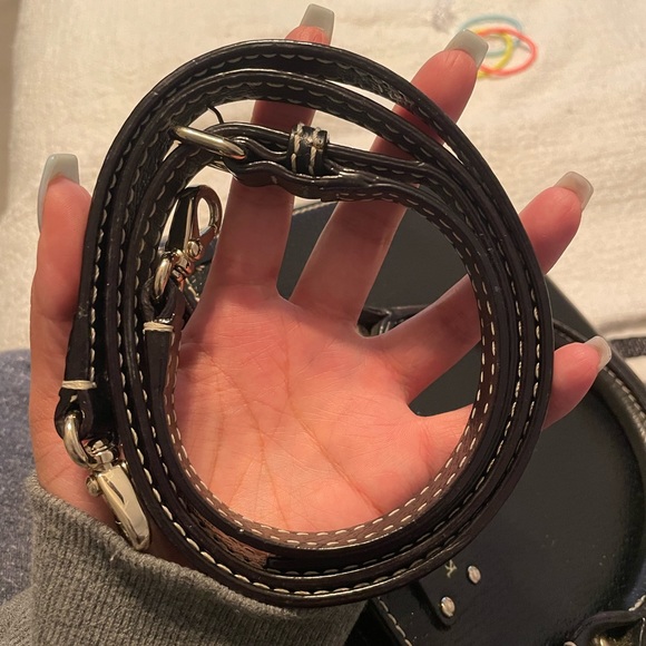 Kate Spade Crossbody🖤 - Picture 3 of 7